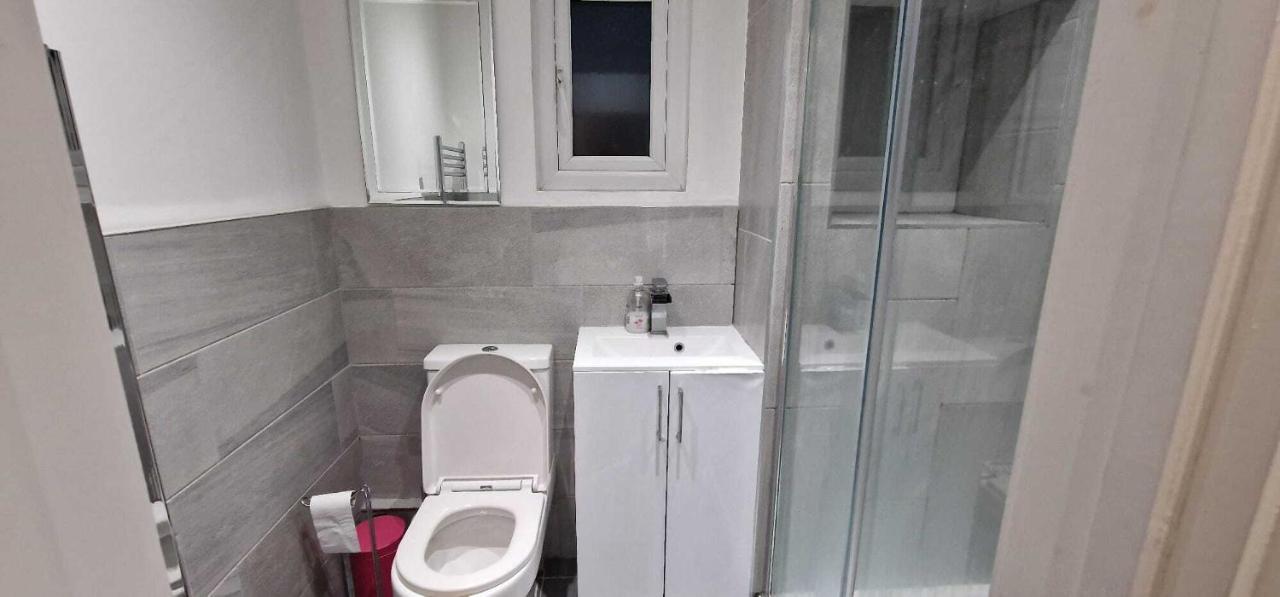 Sapphire Strathnairn Apartment Cardiff Luaran gambar